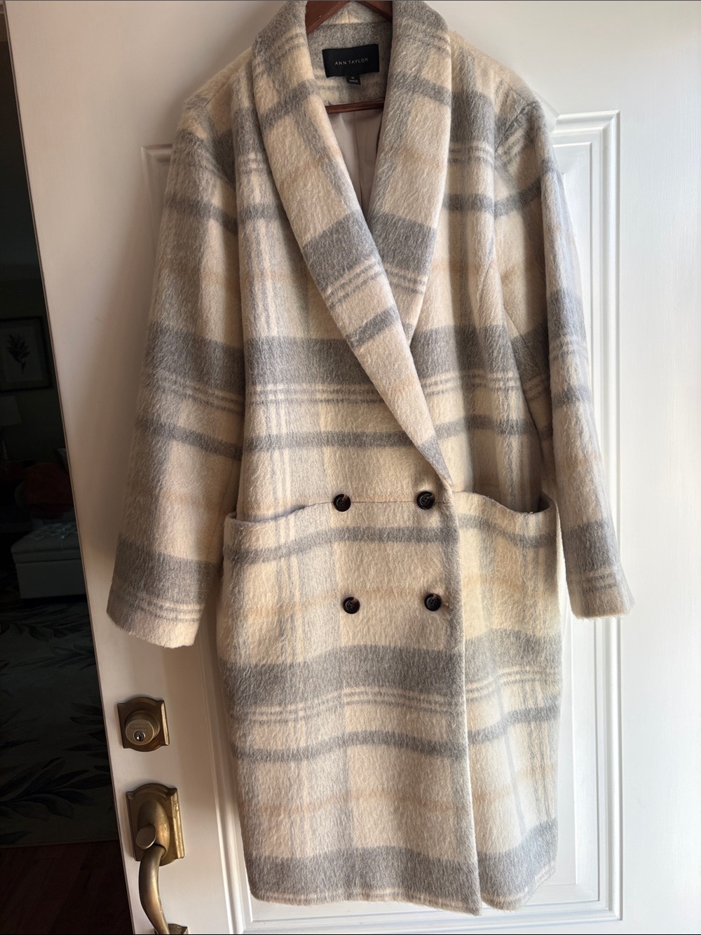 Ann  Taylor Gray & White Plaid Double-Breasted Coat
